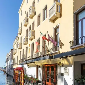 https://baglioni-hotel-luna.hotelslidodijesolo.com